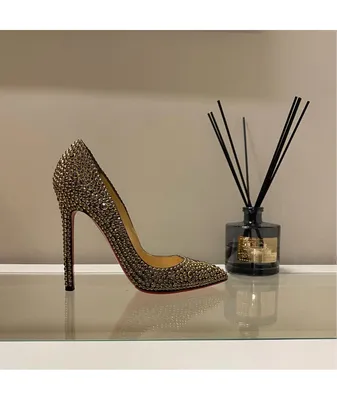 Туфли CHRISTIAN LOUBOUTIN для женщин купить за 55000 руб, арт. 812343 –  Интернет-магазин Oskelly