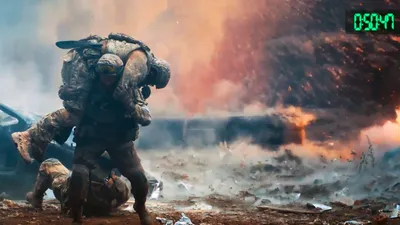 Знакомиться будем в бою»: самые эпичные сцены из боевика «Лучшие в аду»