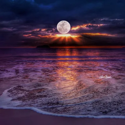 Фото Полная луна над морем