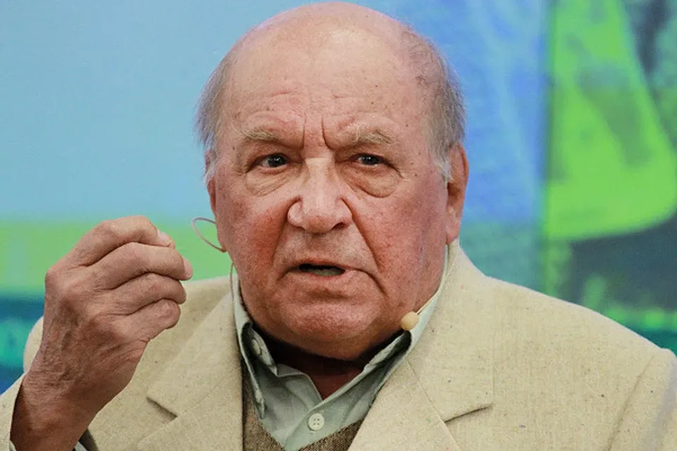 Лев Дуров: Не кавалерист, но циркач потомственный - KP.RU Лев Дуров: Не кавалерист, но циркач потомственный - KP.RU