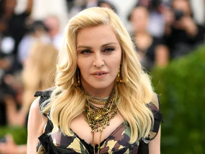 No one gives you a manual': Madonna says she struggles to understand how to  be a mother | The Independent