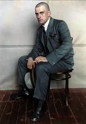 Vladimir Mayakovsky | Владимир Маяковский, 1924 – Color by Klimbim 0.1