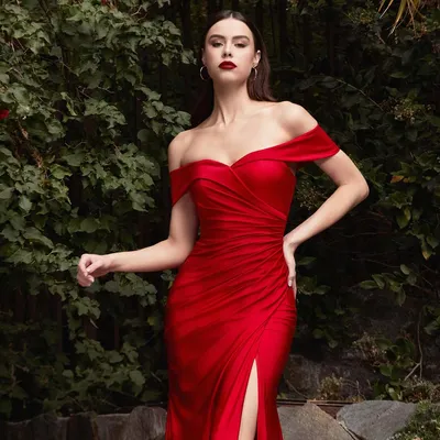 Как сделать макияж под красное платье: правила и советы визажистов