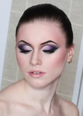 Макияж под фиолетовое платье — 59 фото красивых идей макияжа