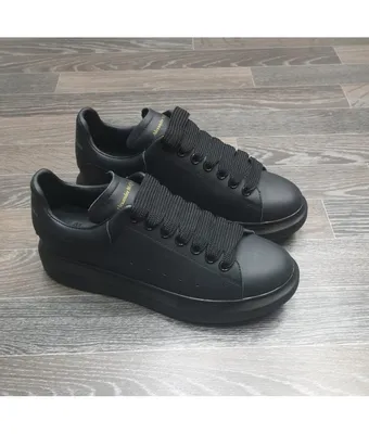 𝔦𝔩 𝔪𝔦𝔬 𝔩𝔲𝔦..❤️ | Alexander mcqueen sneakers, Mcqueen sneakers,  Alexander mcqueen sneaker