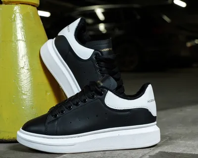 Oversized Sneaker in White | Alexander McQueen US