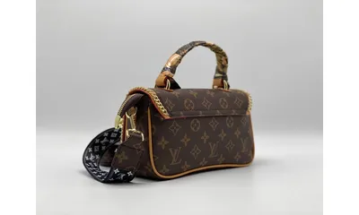 Сумка Женская Louis Vuitton Pochette Accessoires - «Охота на неуловимую  сумочку от Louis Vuitton. Особенности покупки через интернет-магазин, » |  отзывы