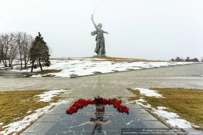 Мамаев курган в 78-ю годовщину Победы в Сталинградской битве