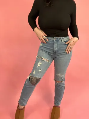 Moms Jeans Ripped