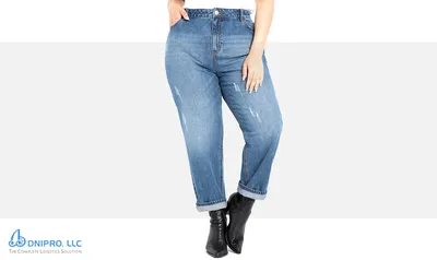 Plus Size High Waisted Denim Mom Jeans | Nasty Gal