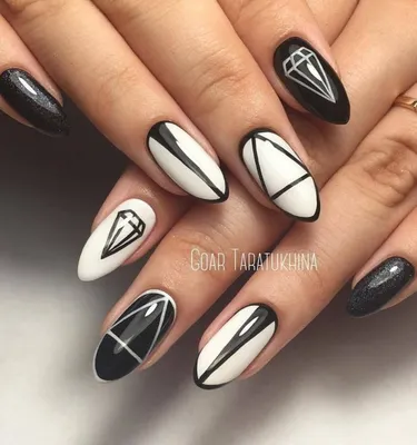 Silver Wings - Чёрный маникюр,💅 как и маленькое черное платье и духи Miss  Dior, никогда не выйдет из моды.🔝🔝🔝 . В этом сезоне чёрный маникюр  должен быть лаконичным, но и не скучным: