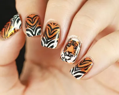 The Little Canvas: Tiger Nail Art Re-Visited