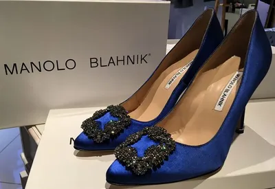 Атласные туфли-лодочки Manolo blahnik BMS-107127 купить в Москве |  Интернет-магазин Brends-msk.ru