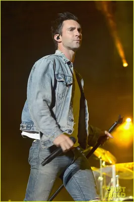 Maroon 5 Performs 'Animals' at iHeartRadio Music Awards 2016 - Watch Now!:  Photo 3622256 | 2016 iHeartRadio Music Awards, Adam Levine, Aloe Blacc, Flo  Rida, Maroon 5, Pitbull Photos | Just Jared: Entertainment News