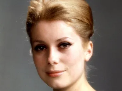 Катрин Денёв (Catherine Deneuve, Catherine Fabienne Dorléac) - актриса -  фотографии - европейские актрисы - Кино-Театр.Ру