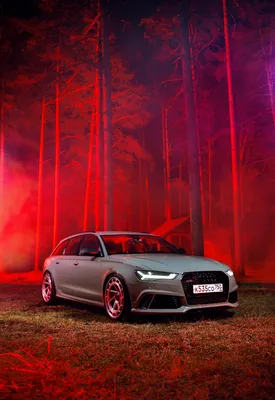 Ночная фотосессия автомобиля Audi RS6 в Москве