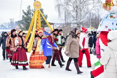 Шумная Масленица на сказочном хуторе (с костюмированными обрядами,  хороводами, блинными гаданиями и вкуснейшим масленичным обедом) - Туры в  Подмосковье