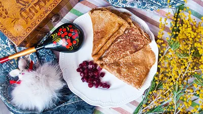 Администрация Железнодорожного внутригородского района - 🥞Сегодня первый  день масленичной недели! 🎊Масленица — один из древнейших русских  праздников. Языческая по происхождению, Масленица мирно «ужилась» с  религиозными традициями христианства. Из ...