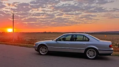 Апогей развития концерна Бунвэ - Отзыв владельца автомобиля BMW 7 серии  1999 года ( III (E38) Рестайлинг ): 740i 4.4 AT (286 л.с.) | Авто.ру