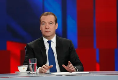 Дмитрий Медведев призвал все общественные и политические силы объединиться  для достижения целей СВО
