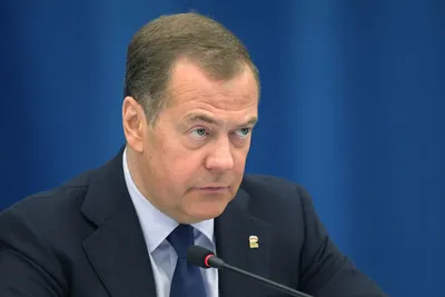 Мы наращиваем\", - Медведев разразился новыми угрозами миру после  предупреждения от Данилова - | Диалог.UA
