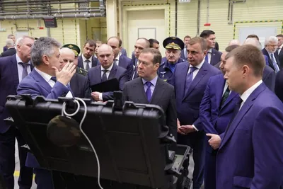 Медведев призвал ликвидировать Зеленского - Кулеба прокомментировал - 24  Канал