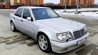 Старый «мерин» борозды не испортит: Mercedes Е 500 W124