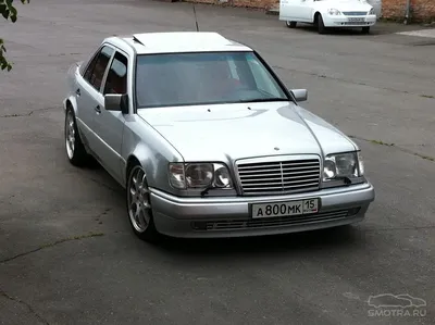 Mercedes-Benz W124, созданный по мотивам фильма \"Безумный Макс\" продали на  аукционе - Auto24