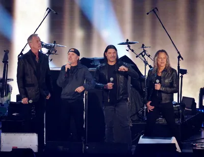 Metallica releases 7-minute song 'If Darkness Had a Son' | Daily Sabah