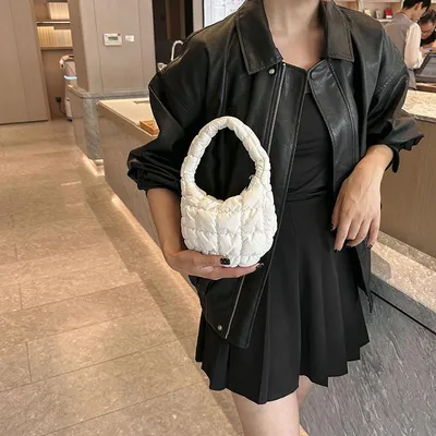LEA BLACK мягкая женская сумка. Заказать и купить женские кожаные сумки в  MONOMOUNT с доставкой по России