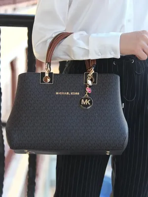 Женская сумка \"Michael Kors\" — купить в Красноярске. Состояние: Новое. Сумки  на интернет-аукционе Au.ru