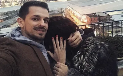 Она сказала «да»: Миша Марвин сделал предложение своей девушке | WMJ.ru