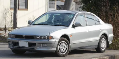 Mitsubishi Galant