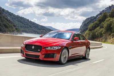 Jaguar reveals straight-six F-Pace 300 and 400 Sport models | Top Gear