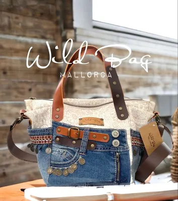 Пин от пользователя Vitatka на доске Wild bag | Модели джинсовых сумок,  Сумки, Джинсовая сумка