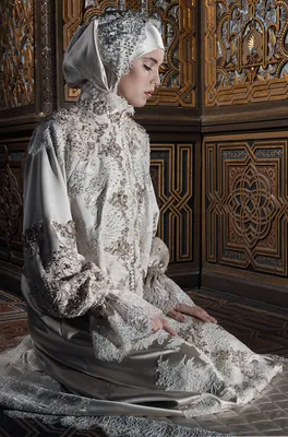 Мусульманская мода. Почему во время намаза женщина должна быть особенно  красива - | 24.KG
