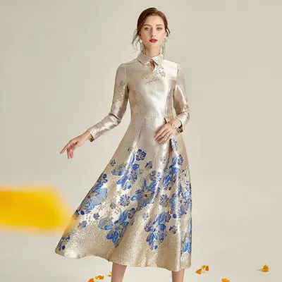 Шикарное вечернее платье из переливающегося жаккарда | Женские вечерние  платья больших размеров в Бишкеке. Evening Dress в Кыргызстане