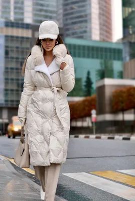 Пуховик: Купить зимние пуховики женские с мехом модели 2022 года в Москве | Модные  зимние наряды, Зимние наряды, Женские плащи