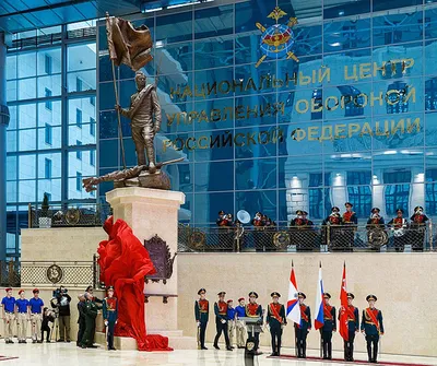 Исторические мемориальные памятники Победы связанные с ВОВ в России: список  с фото и с названиями