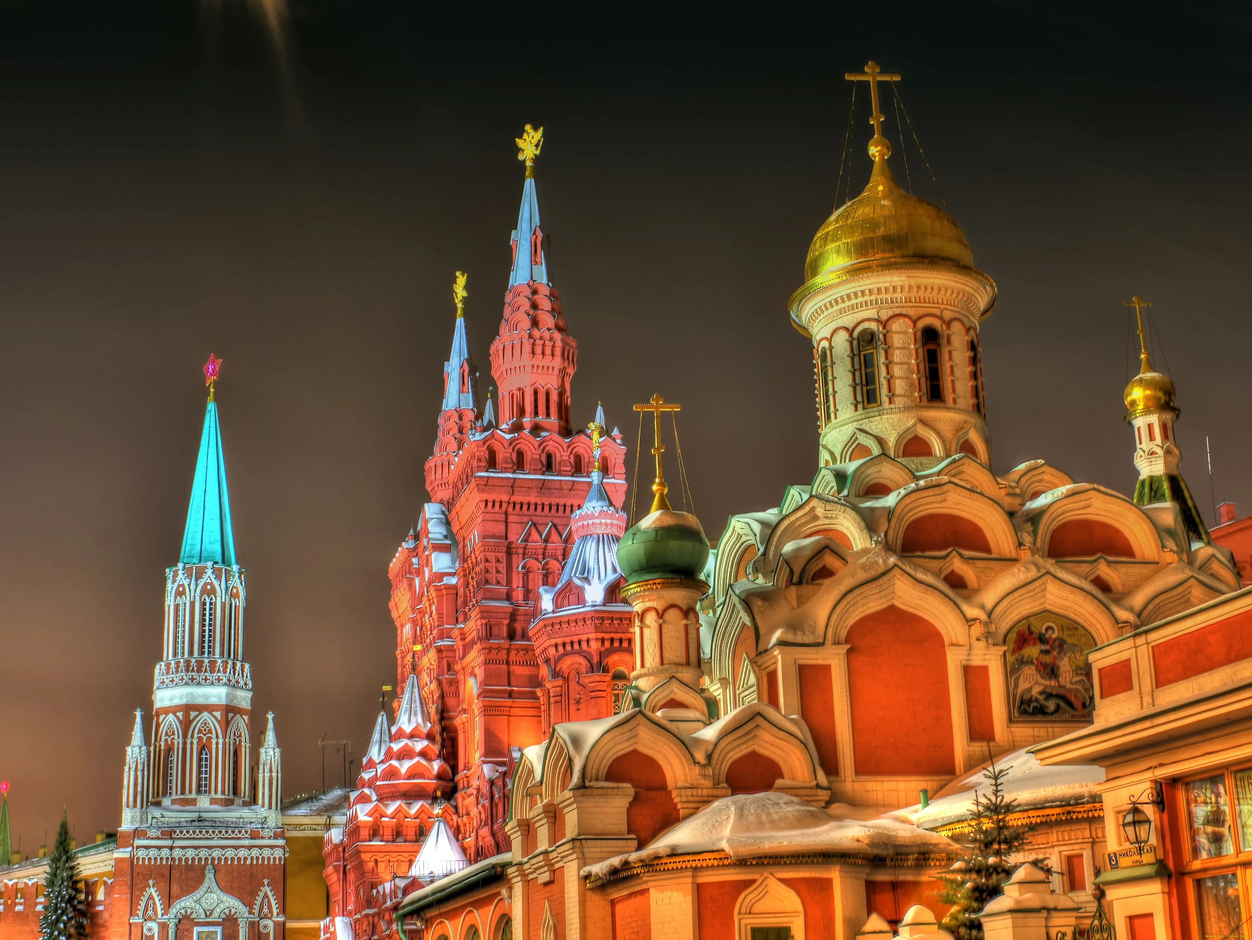 Кремлевская церковь. Красная площадь. Кремль. Соборы Кремля. Церковь в Кремле.