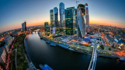 Небоскребы Москва-Сити вечером: обои, фото, картинки на рабочий стол в  высоком разрешении