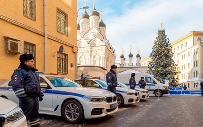 ГИБДД Москвы выпустила обои для смартфона с патрульным BMW :: Autonews