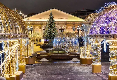 Новогоднее украшение Москвы в 2023 году (60 фото)