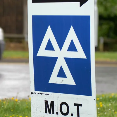 Warning over change to MOT test that could see cars become 'death traps on  wheels' - Mirror Online