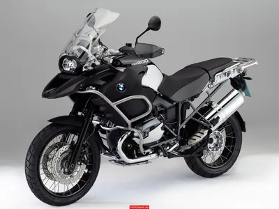 В сети опубликовали рендер мотоцикла BMW M 1300 GS