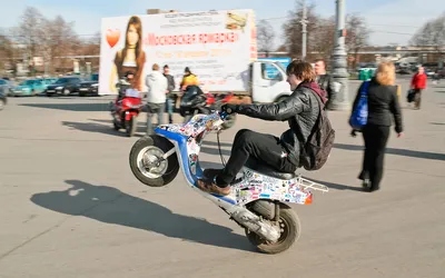 ГИБДД перечислила штрафы для владельцев мотоциклов и скутеров :: Autonews