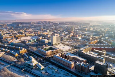 Мурманск с высоты — столица Заполярья и город моряков