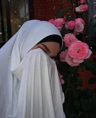 ❤️\u200eاللهْ ❤️ on Instagram: “🌸💜” | Мусульманские невесты, Красивый хиджаб,  Мусульманские девушки
