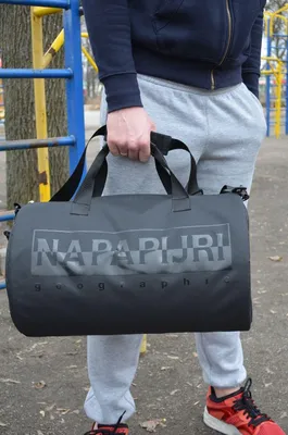 Купить мужскую сумку для тренировок и фитнеса - мужские сумки для спортивной  формы в интернет магазине