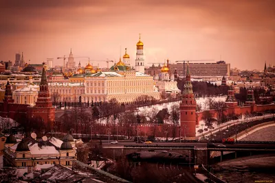 Обои Moscow Kremlin Города Москва (Россия), обои для рабочего стола,  фотографии moscow kremlin, города, москва , россия, столица Обои для  рабочего стола, скачать обои картинки заставки на рабочий стол.